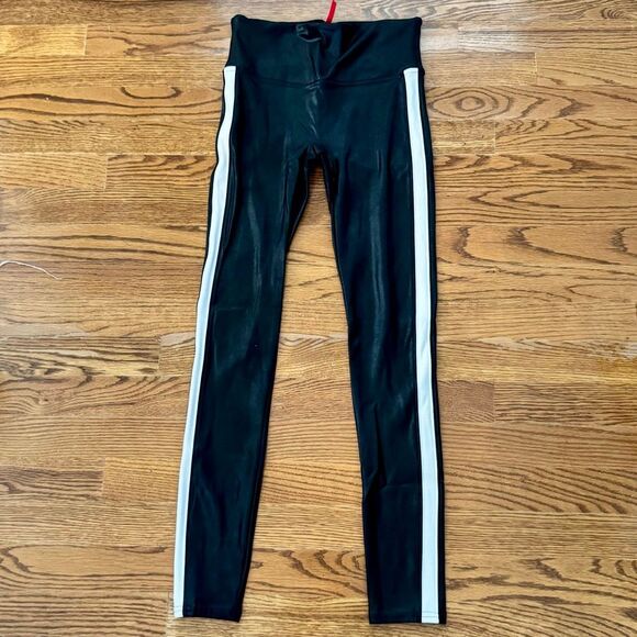 Spanx Coated Racing Stripe Leggings. Size Small. - Picture 2 of 10